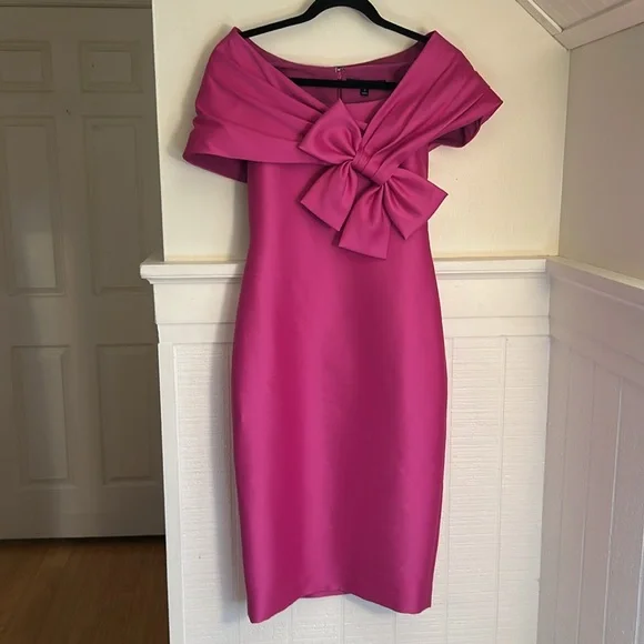 Badgley Mischka Off the Shoulder Bow Front Orchid Midi Dress Women’s 2 - Picture 3 of 13